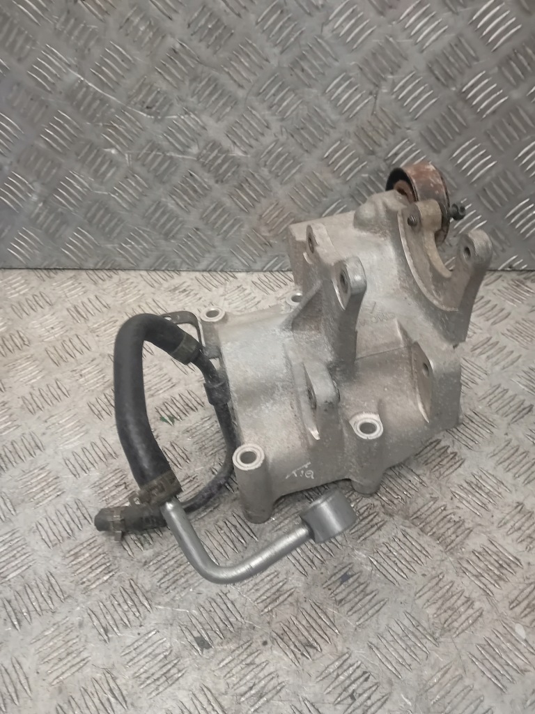 фото №3, Kia sportage ii 2.0crdi 140km кронштейн генератора