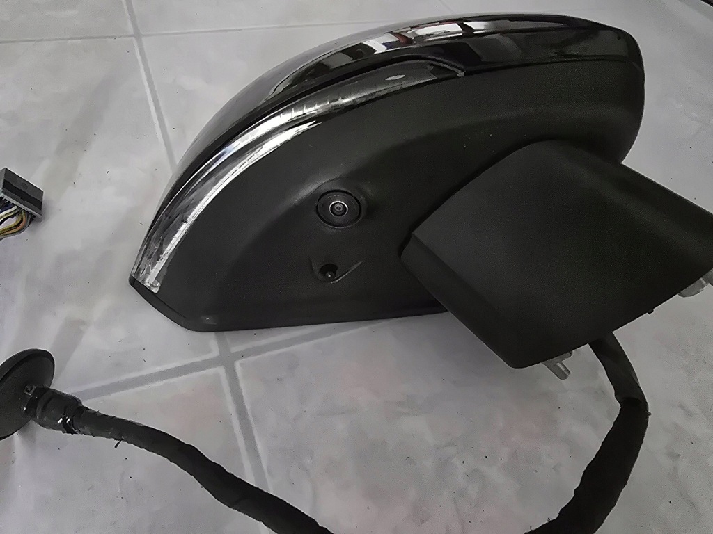 фото №8, Volvo xc40 дзеркало камера асистент lifting 15+1