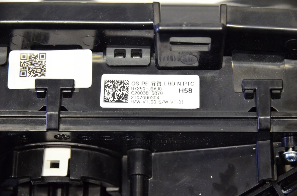 фото №8, Hyundai kona панель кондиционера новый 97250-j9aj0