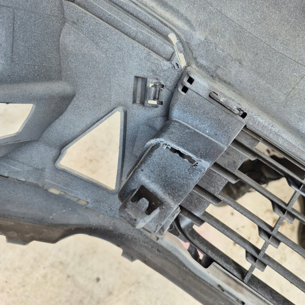 фото №11, Vw polo v 5 6r r-line 09-14 бампер перед передний spr 6r0807221