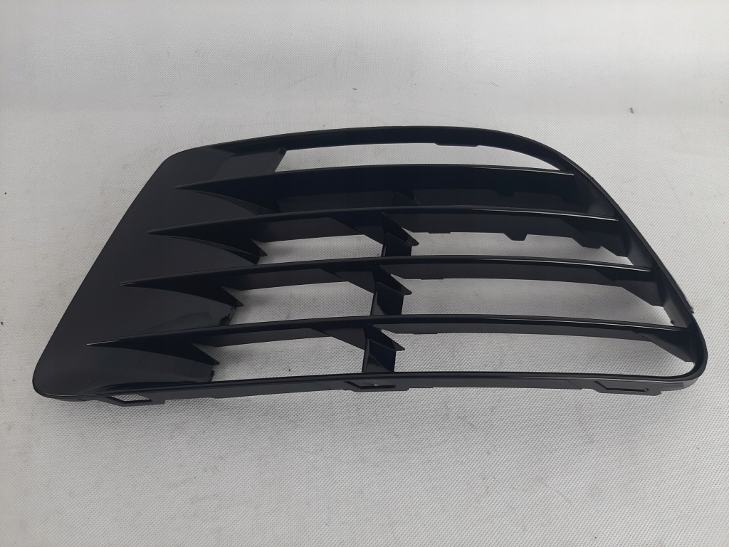 фото №11, Vw golf vi 6 r20 решітка радіатора бампера решітка ліва+ права