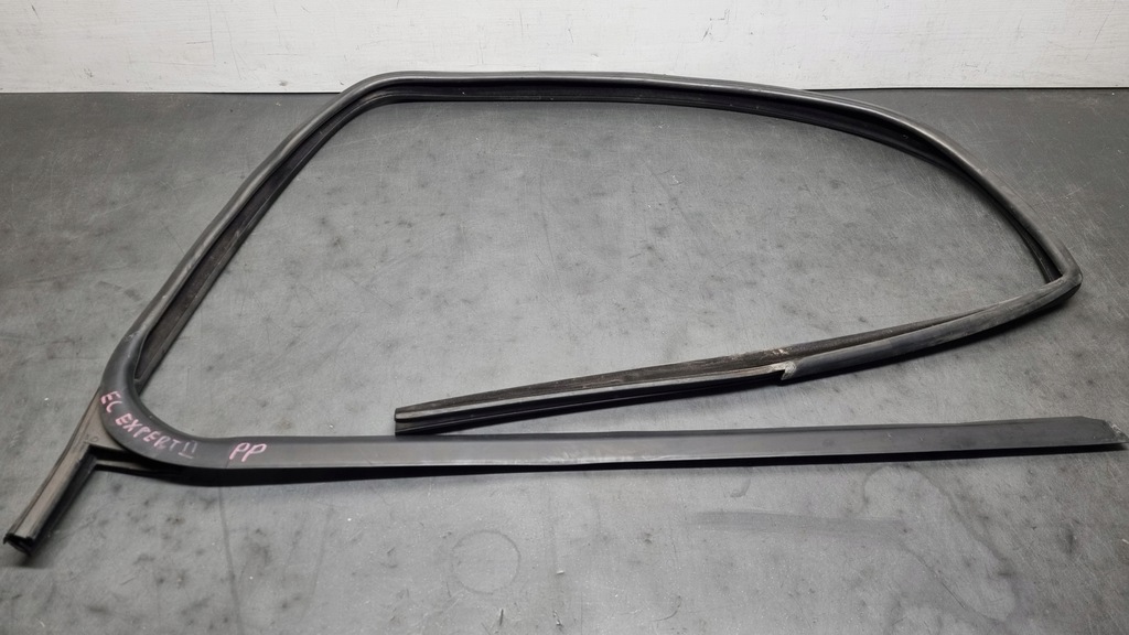 фото №7, Прокладка скло правий перед scudo jumpy ii