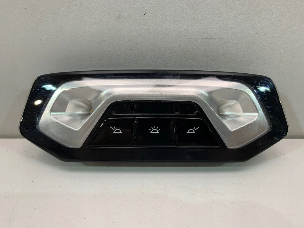 фото №1, Bmw 3 g20 g21 лампа освітлення стельовий 7910813