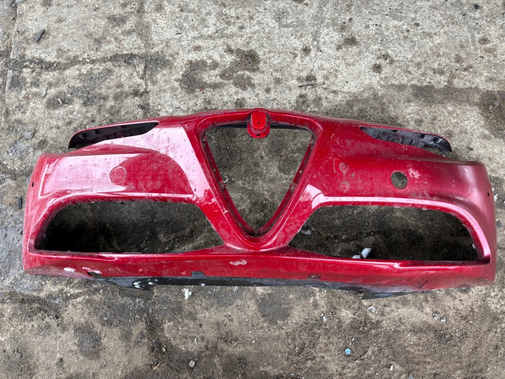 Купить Бампер перед alfa romeo giulia 16-