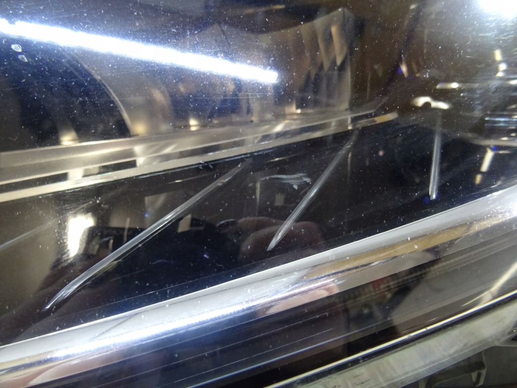 фото №5, Лампа левая full led superb iii lift 3v1941015d