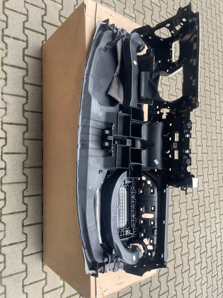 фото №14, Приборная панель приборная оригинал консоль приборная панель mercedes w247 b klasa org idealna