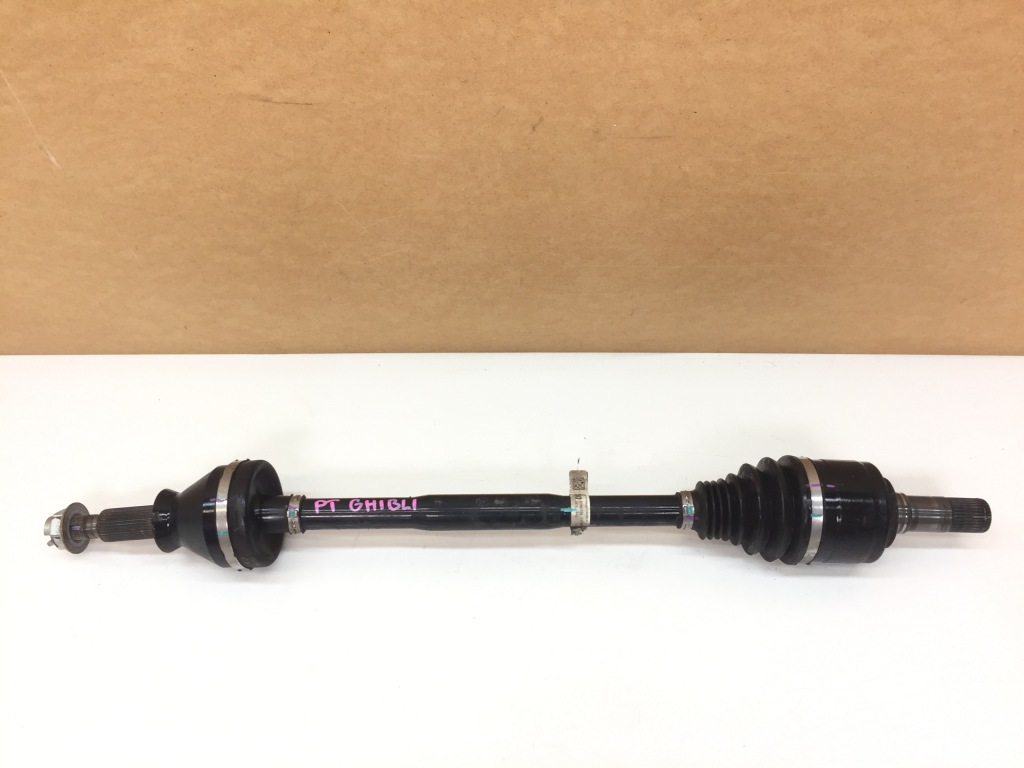 фото №1, Maserati ghibli 15r 3.0 v6 sq4 привідний вал права задня