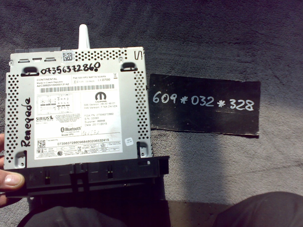 фото №2, Jeep renegade 14-18 радио навигация navi монитор панель usa