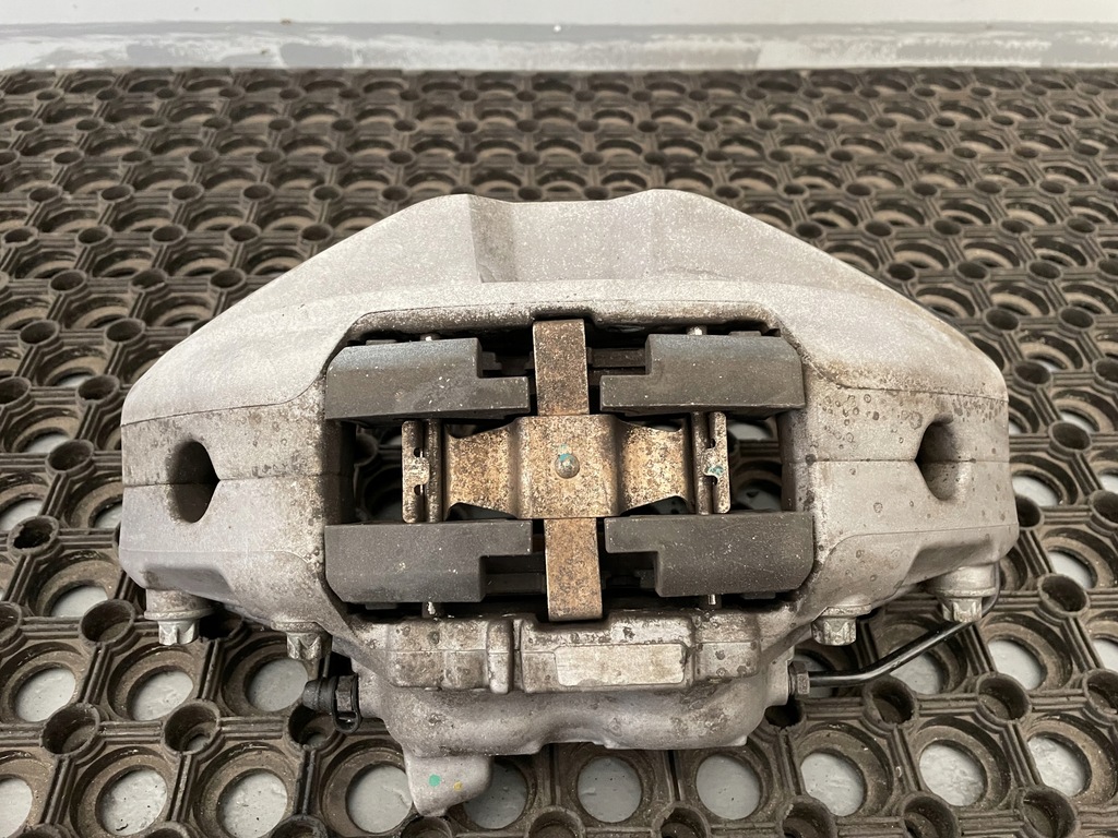 фото №4, Bmw 7 g11 g12 3.0d суппорт перед левый/правый 348/36