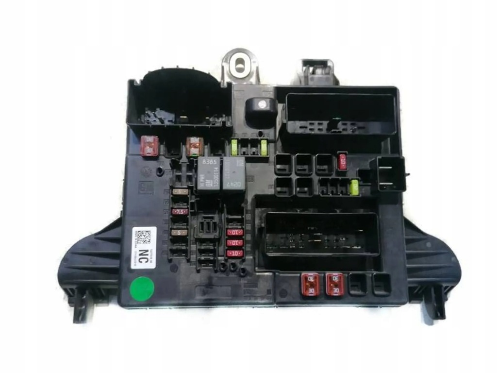 фото №1, Opel insignia a 08- коробка предохранителей 13277319