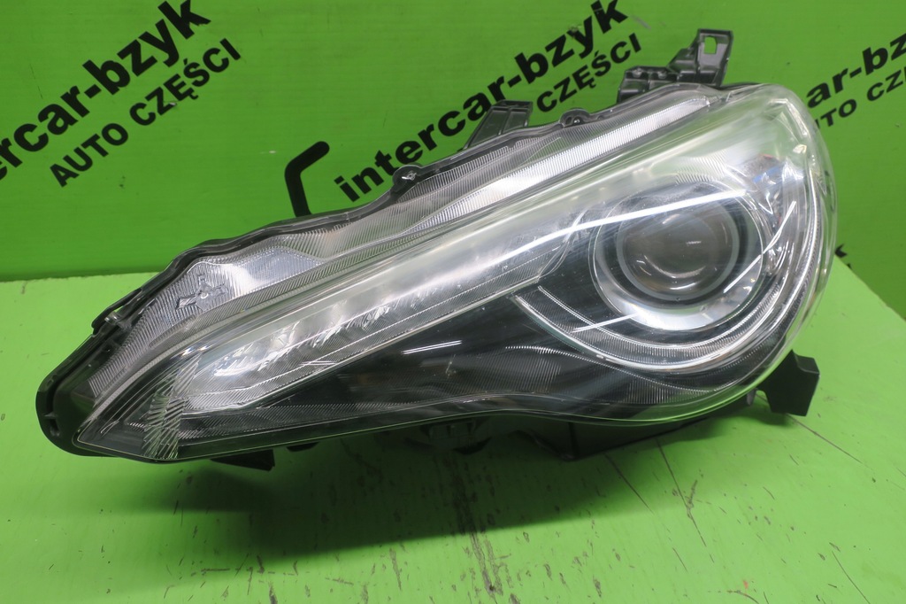 фото №1, Toyota gt-86 фара левый ксенон led