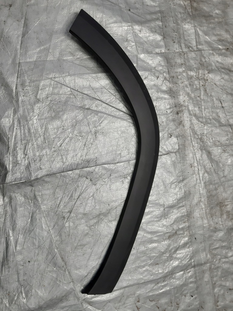 фото №1, Mercedes glb x247 молдинг крыла правый задняя