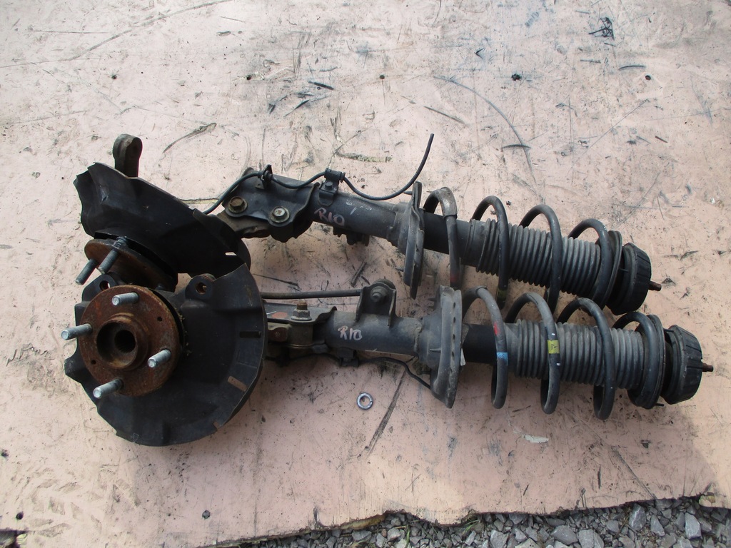 фото №1, Kia rio 3 iii 12- поворотный кулак амортизатор правая