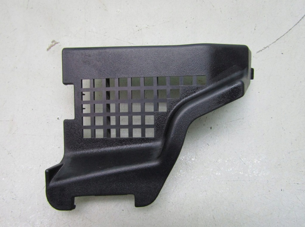 фото №1, Leaf ii 20r заглушка правая перед передняя решётка радиатора решётка 16-5951-2000