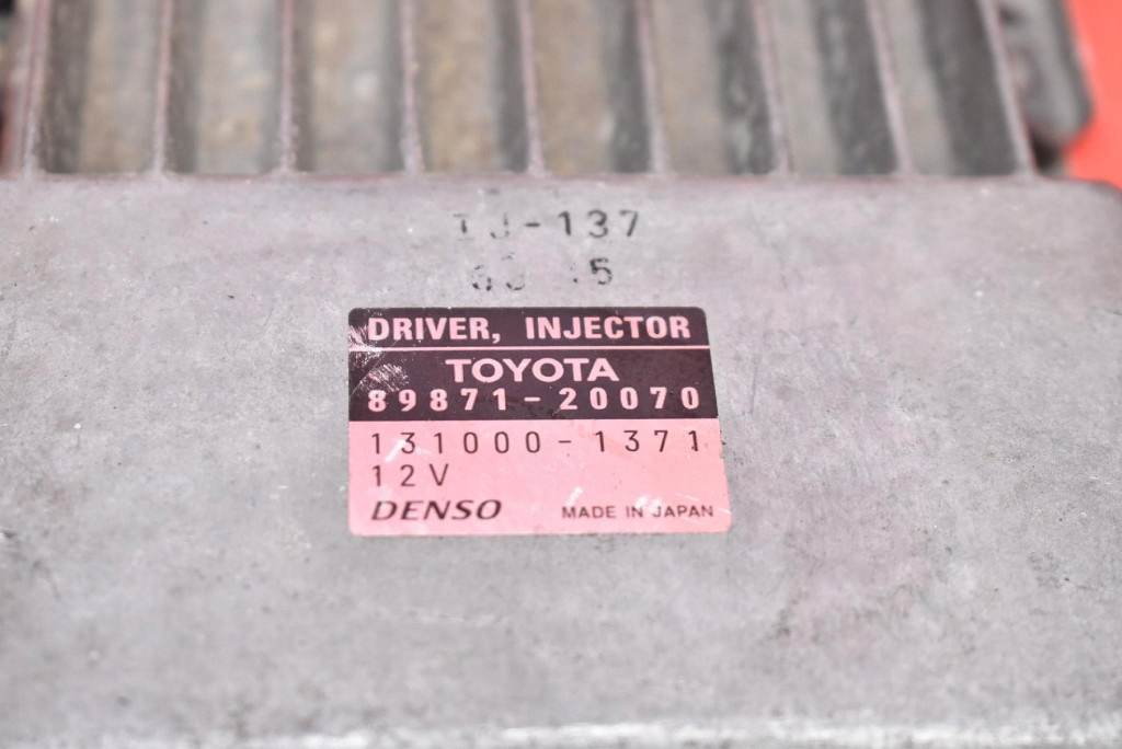 фото №8, Модуль форсунок 89871-20070 toyota corolla verso ii 2.2 d-cat 177 km