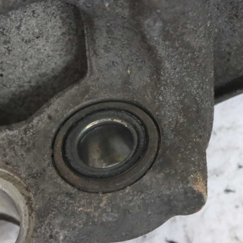 фото №10, Audi a5 8t поворотний кулак ступиця колеса правий перед 4g0407242c