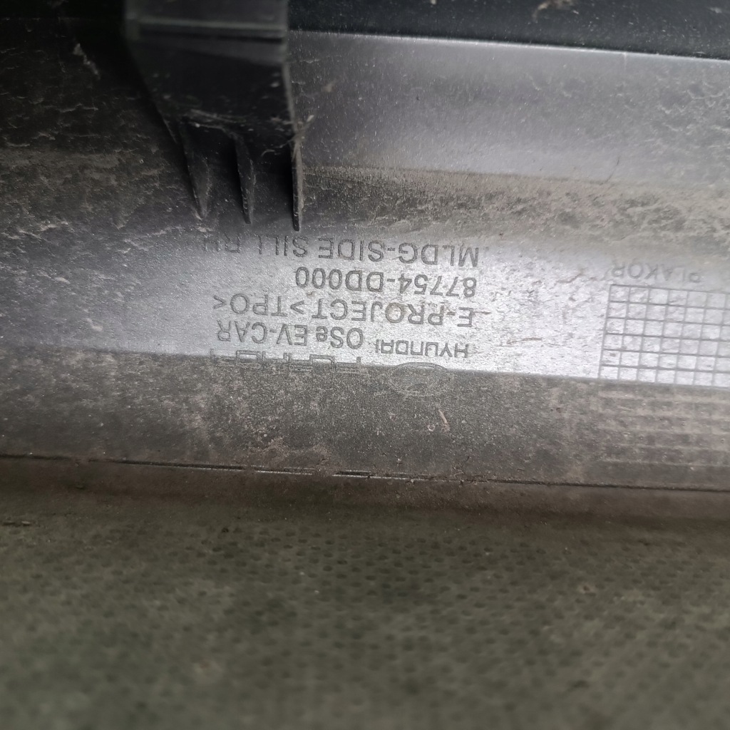 фото №10, Молдинг порог правая hyundai kona electric ev 87754-dd000