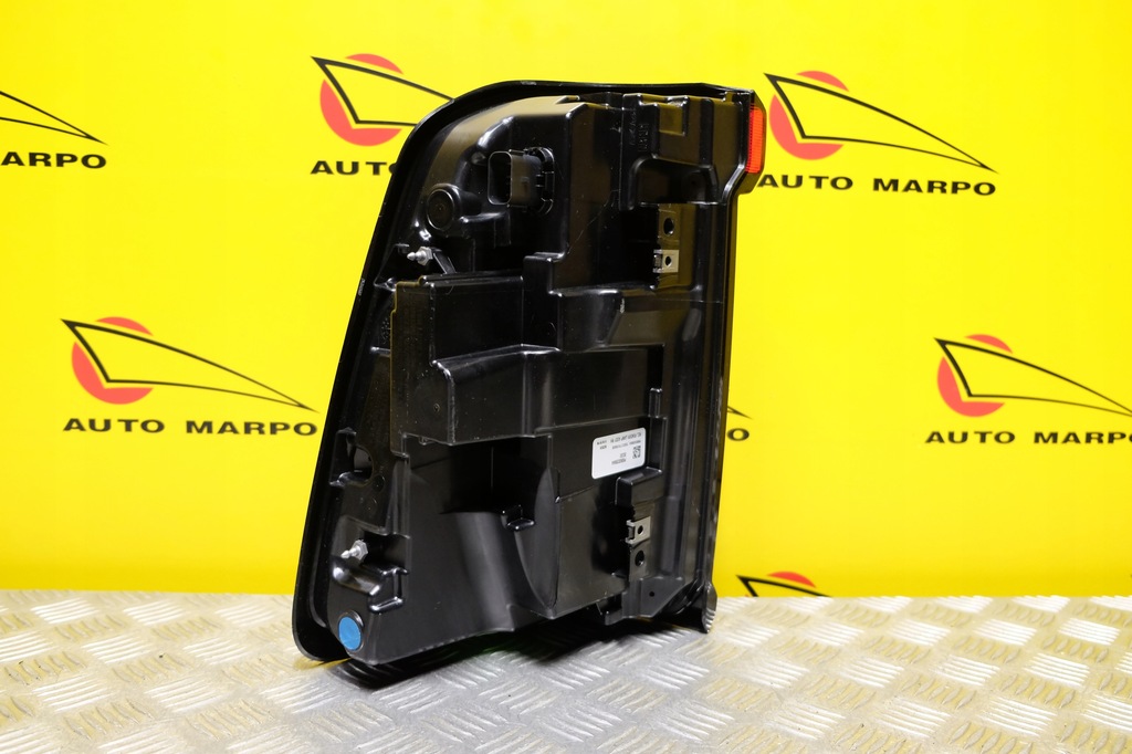 фото №9, Dodge ram 1500 ramcharger 2025 - лампа задня права led usa