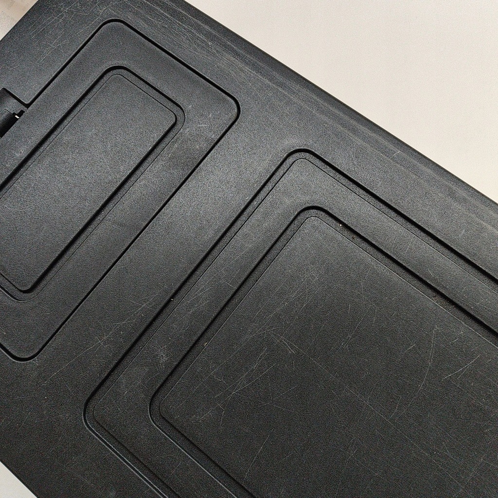 фото №7, Kia ev6 2023 накладка центрального динаміка панелі приладової панелі