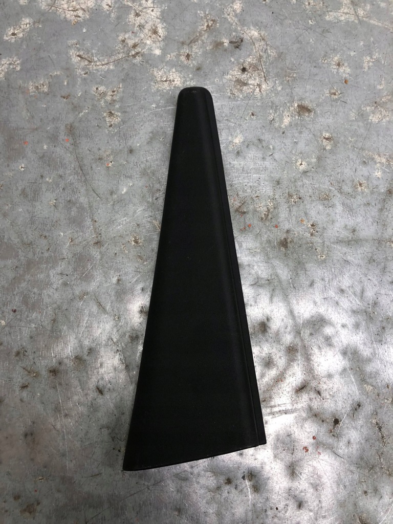 Купить Угол стекло дверь правый  задняя jeep compass 2 7000138