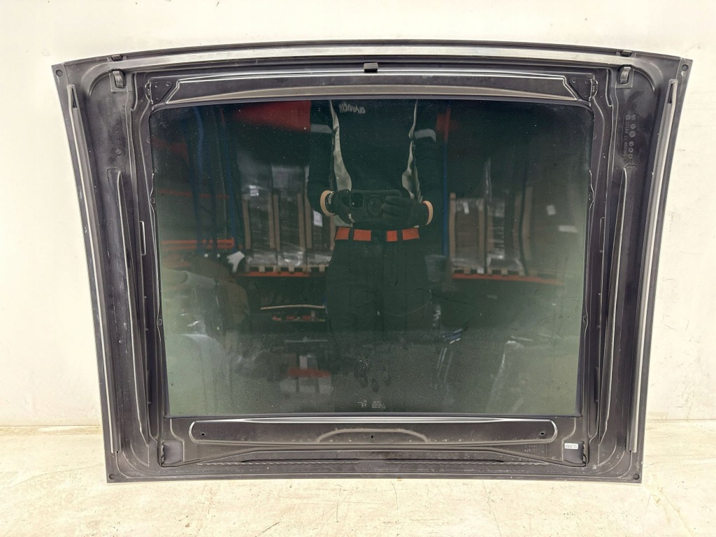 Volkswagen golf viii 2023 середина стеклянный люк Цена