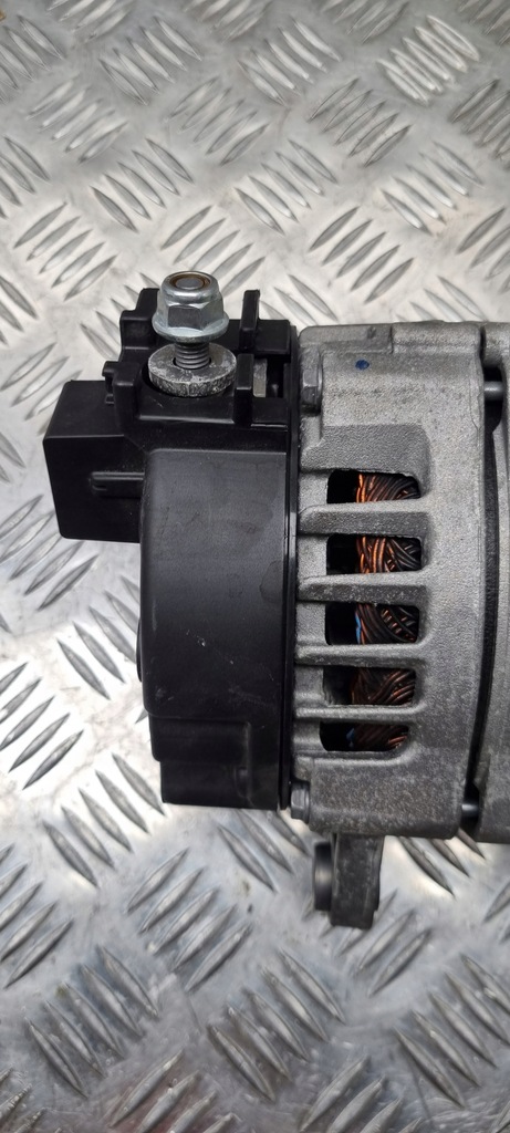 фото №6, Mercedes w205 генератор a0009069805