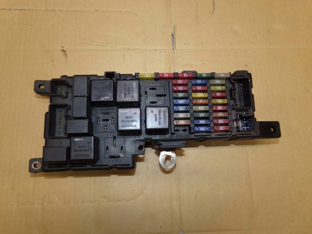 фото №2, Коробка запобіжників модуль volvo 60 v70