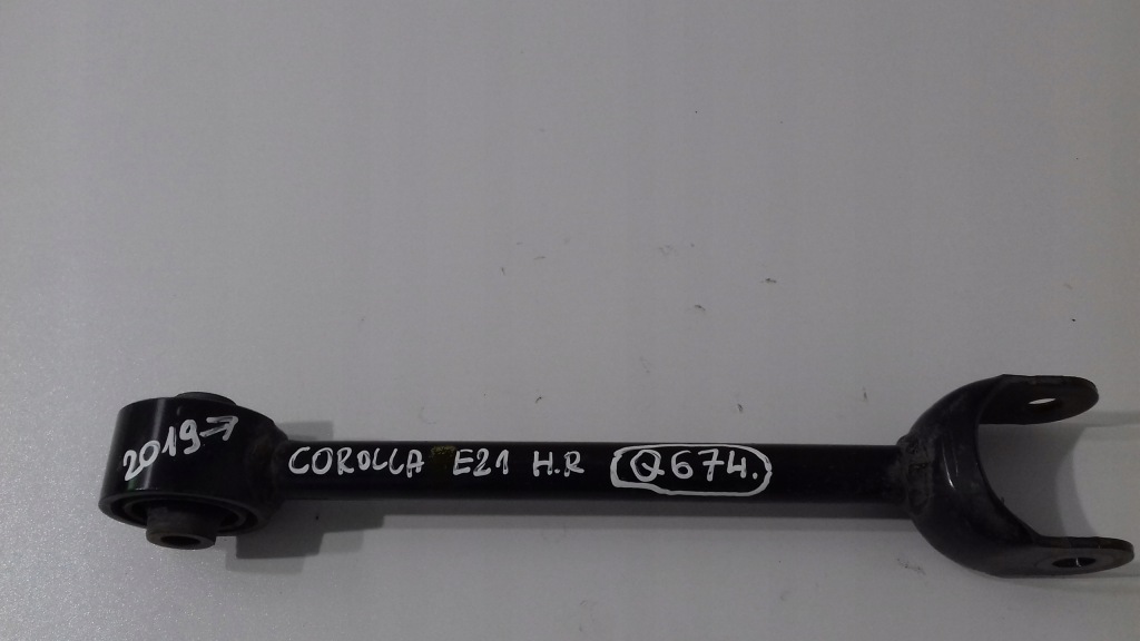 фото №1, Toyota corolla e21 рычаг задний правый малый задняя 19-