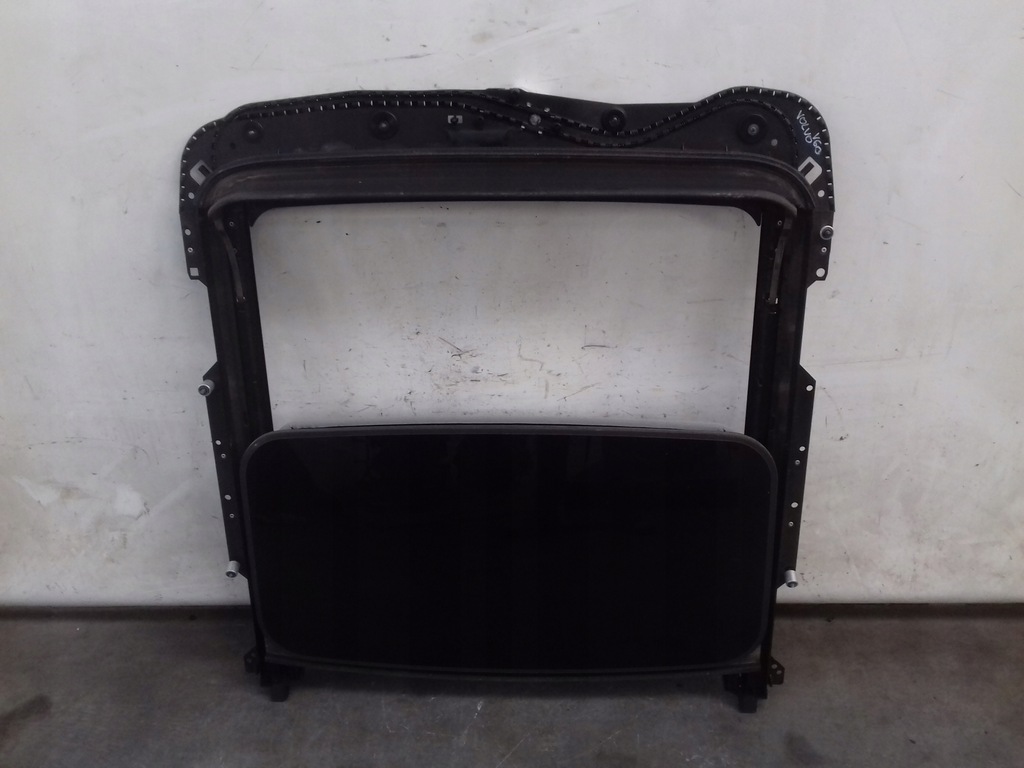 фото №1, Люк 39187354 volvo v60