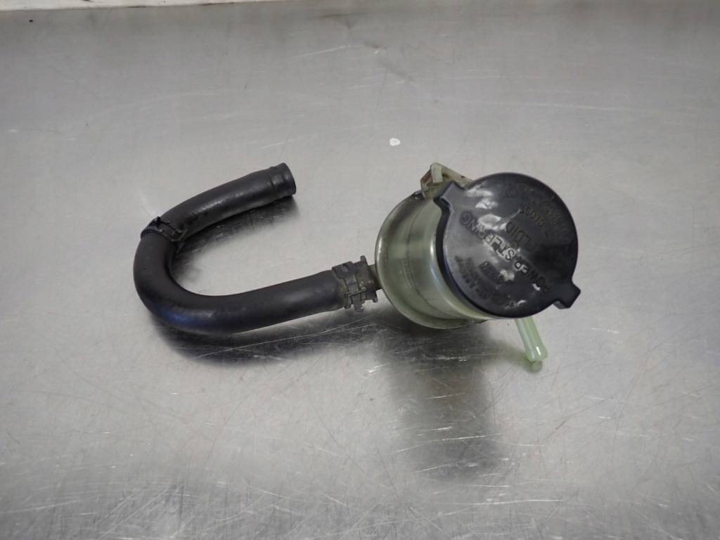 Купить Бачок жидкость усилителя toyota rav4 ii