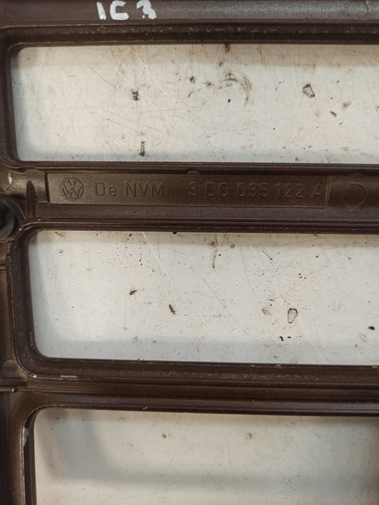 фото №5, Volkswagen vw phaeton рамка dekor радио drewno 3d0035122