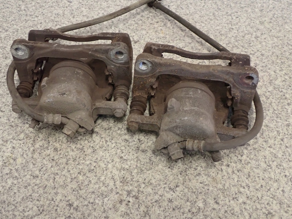 фото №7, Suzuki swift 05-09 суппорт передний левый lub правый