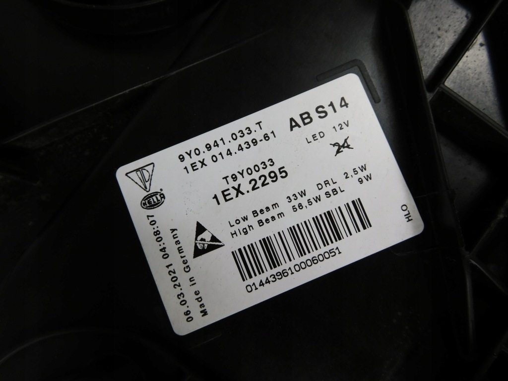 Porsche cayenne 9y фара правий ліва full led 9y0941034t 9y0941033t Зі Шроту