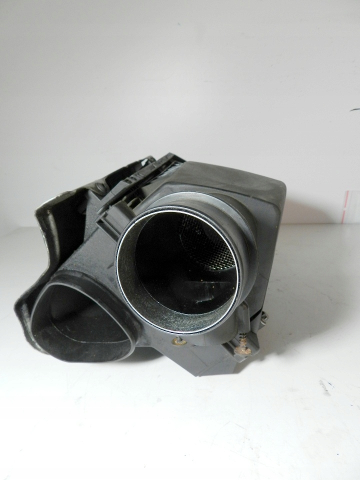 фото №5, Корпус фільтра повітря mercedes cdi a6110902301