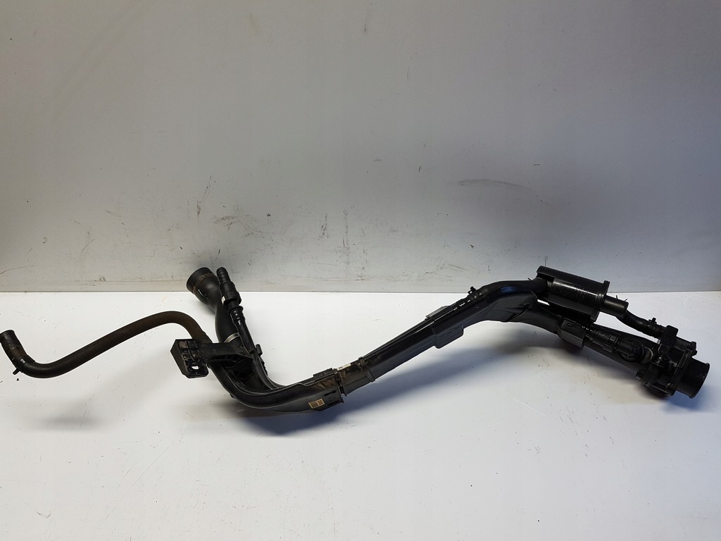 фото №2, Kia niro lift заливная горловина топлива труба