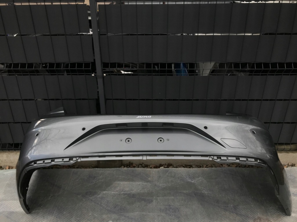 Купити Opel insignia b 2 бампер задні седан 6x pdc 2017-