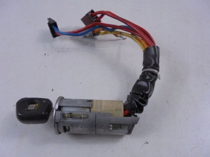 фото №1, Peugeot 306 97-01 замок запалювання lift