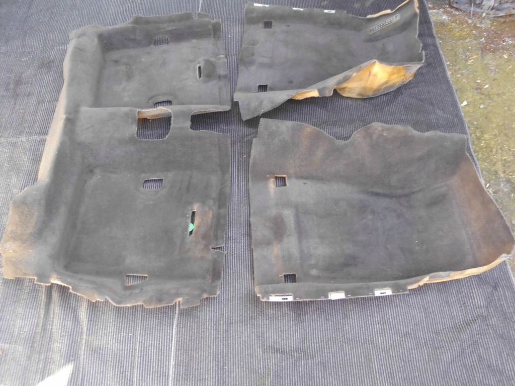 фото №1, Cadillac cts коврик обшивка обивка