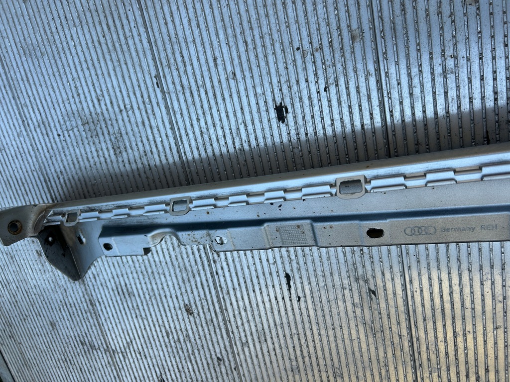 фото №10, Молдинг поріг поріг нижня права audi a4 b6 ly7w