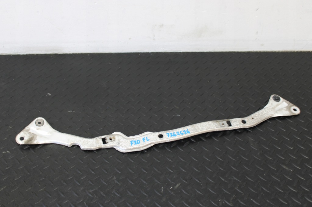 фото №1, Кронштейн кронштейн защита pod двигатель 7262626 bmw 1 f20 lift