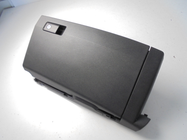 фото №2, Бардачок пасажира vw t6 caravelle 2017 rok