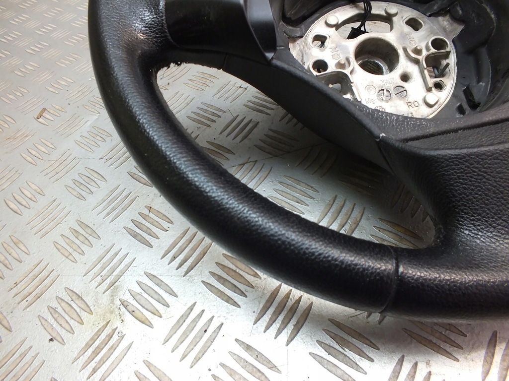 фото №8, Bmw x1 e84 повітропровід шкіра мультифункція