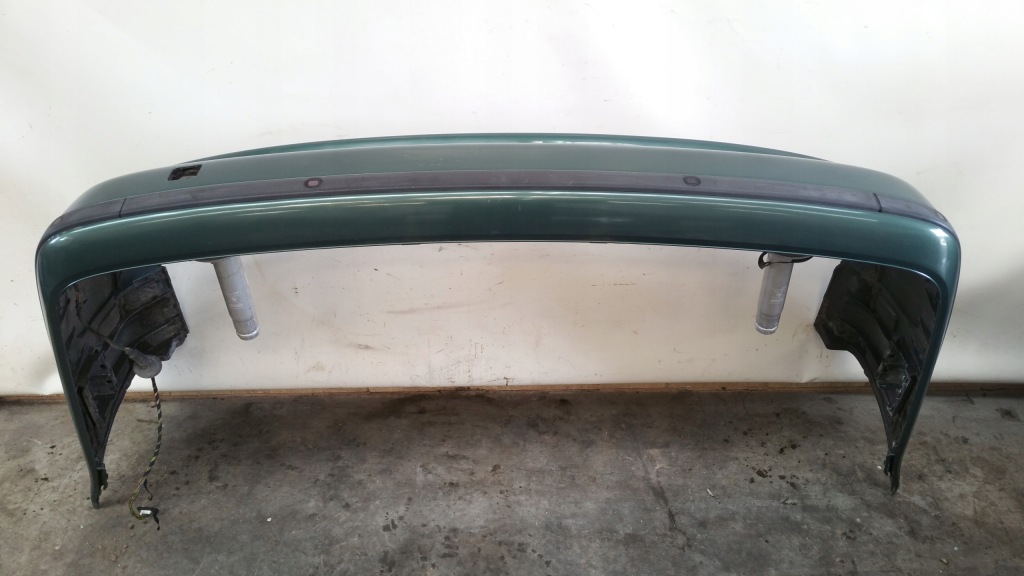 Бампер задний  pdc 356/6 sedan bmw e39 в Украине