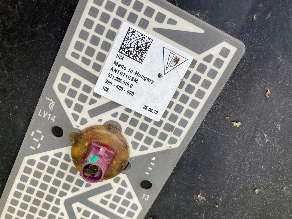 фото №6, Audi a6 c8 kombi s line бампер задня спойлер антена org