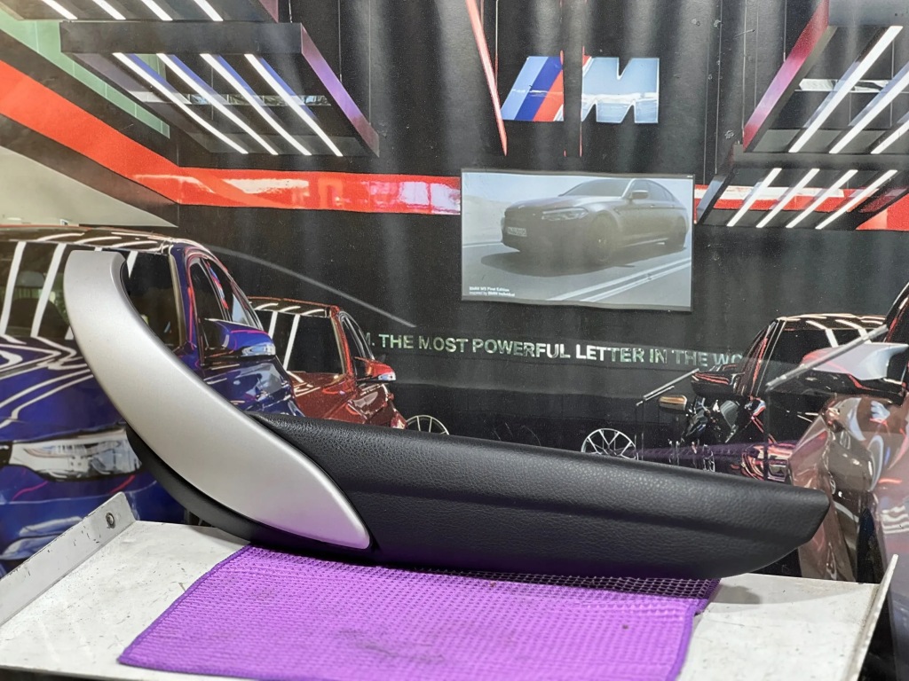 Купити Bmw 3 f31 ручка кронштейн захист декоративна оббивка двері правий перед