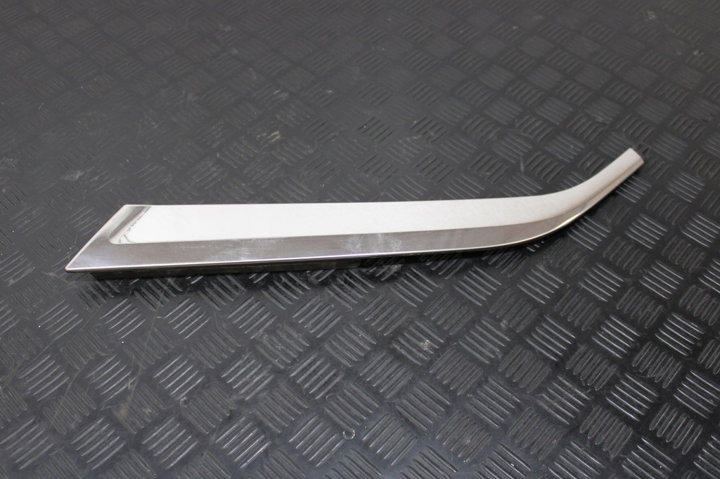 фото №1, Молдинг хромована ліва 9813608877 peugeot 5008 ii 2