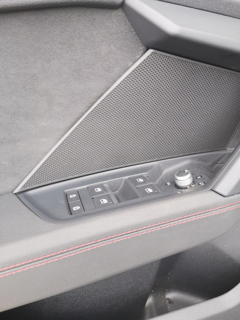 фото №13, Audi a3 rs3 8y сиденья заднее сиденье обшивки кожа igły europa