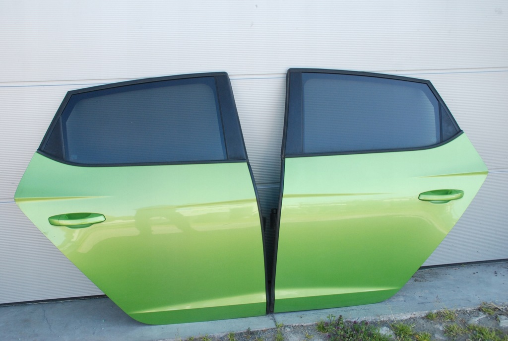 фото №1, Seat leon iii hb дверь l / p задняя полный ls6q
