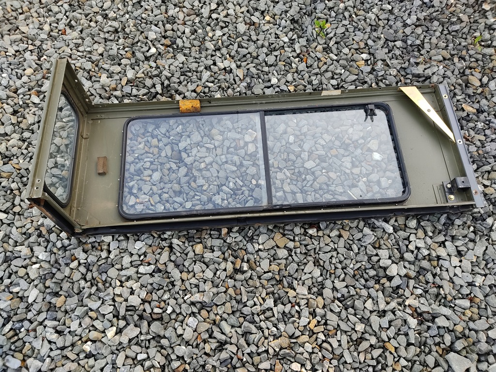 фото №9, Рамка nadstawka левая задняя задняя крыло левый стекло defender 90 1999-2014