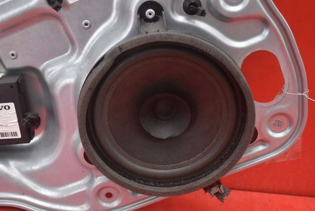 фото №9, Підйомник скло лівий задня 30710068 volvo v50 03-11